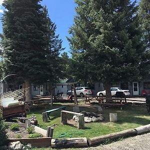 Columbine Cabins
